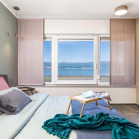 Apartmani Heni Vrbnik Exterior foto